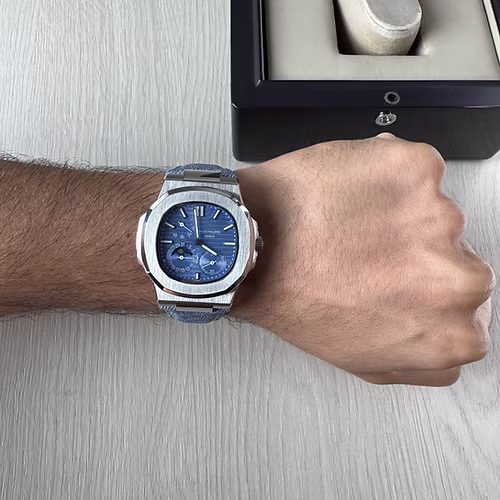PATEK PHILIPPE NAUTILUS PRATA AZUL 40MM 2
