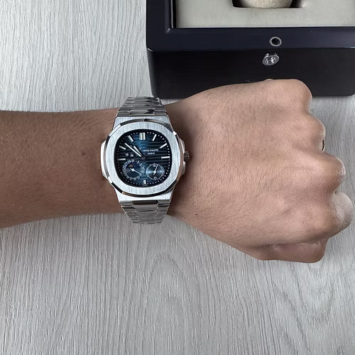 PATEK PHILIPPE NAUTILUS AZUL 40MM 2