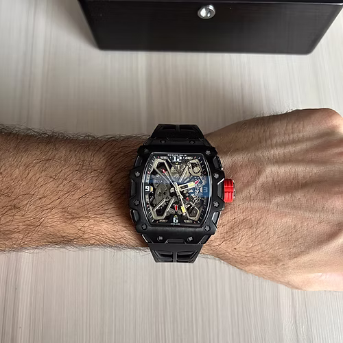 RICHARD MILLE PRETO VERMELHO 47MM 2