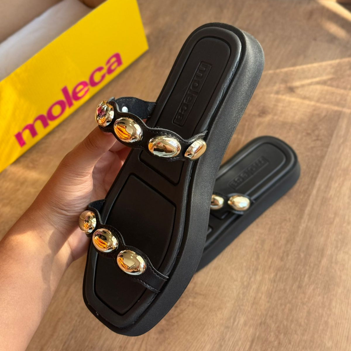 Sandália Moleca Detalhe de Pedrarias 5506.105 7