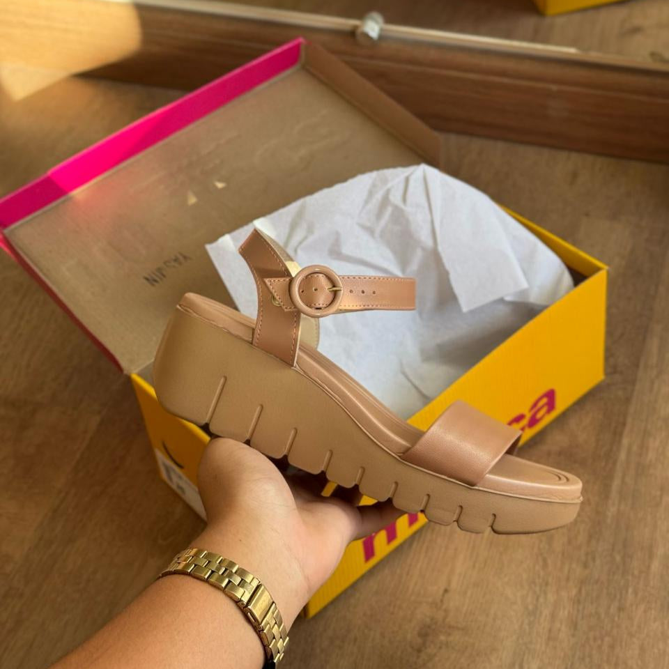 Sandália Moleca Plataforma 5536.100 5