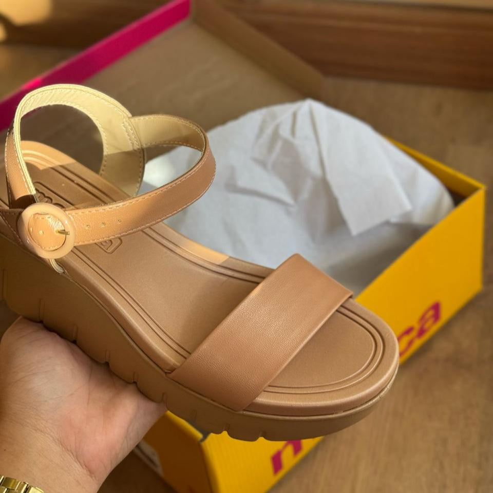 Sandália Moleca Plataforma 5536.100 6