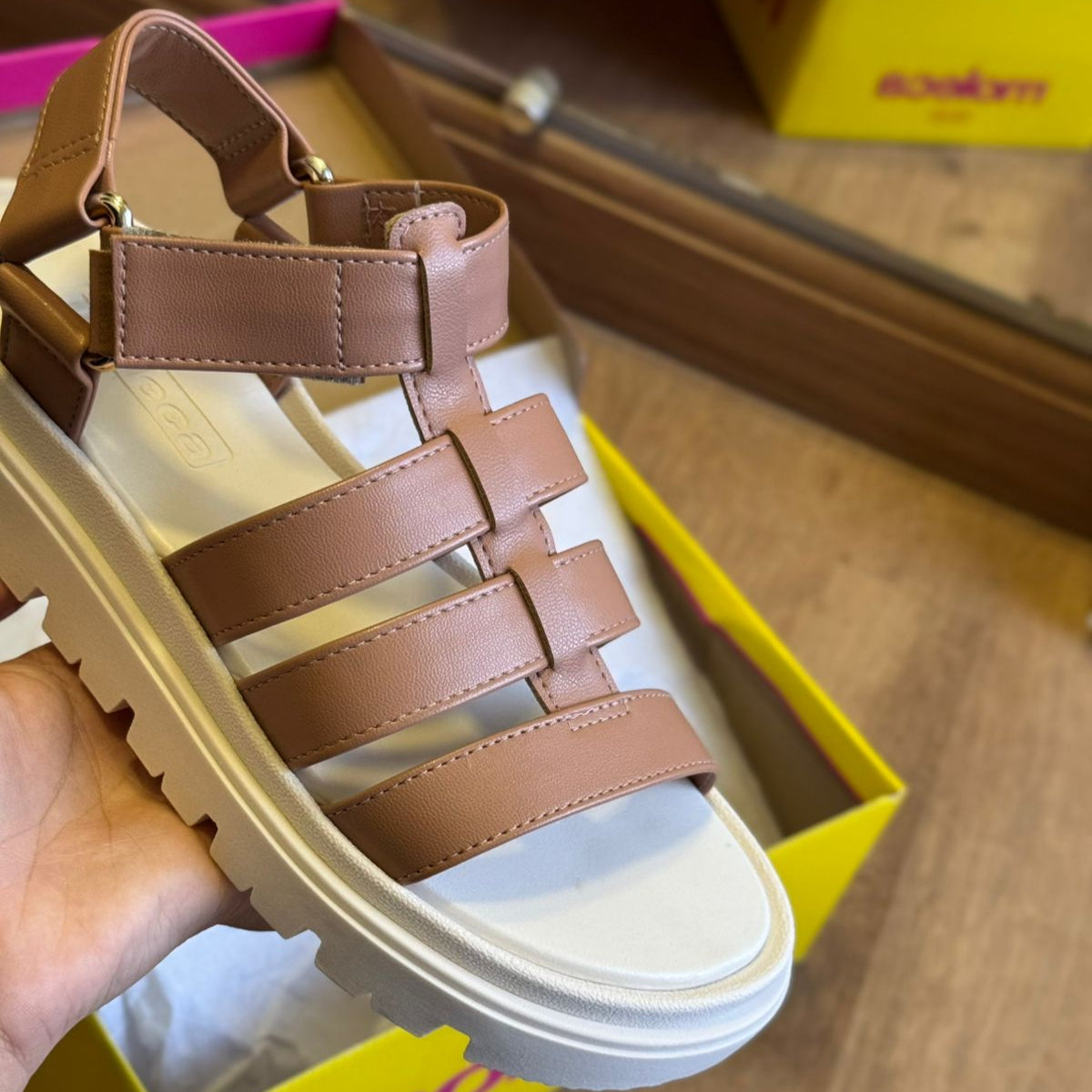 Sandália Moleca Pescadora 5504.109 6