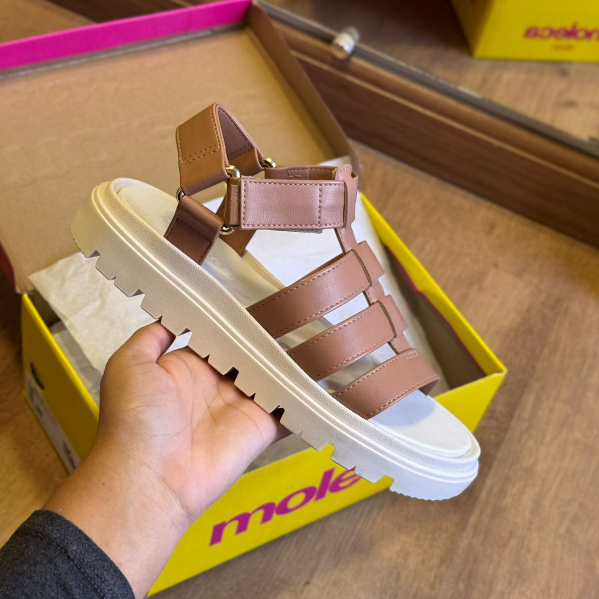 Sandália Moleca Pescadora 5504.109 5