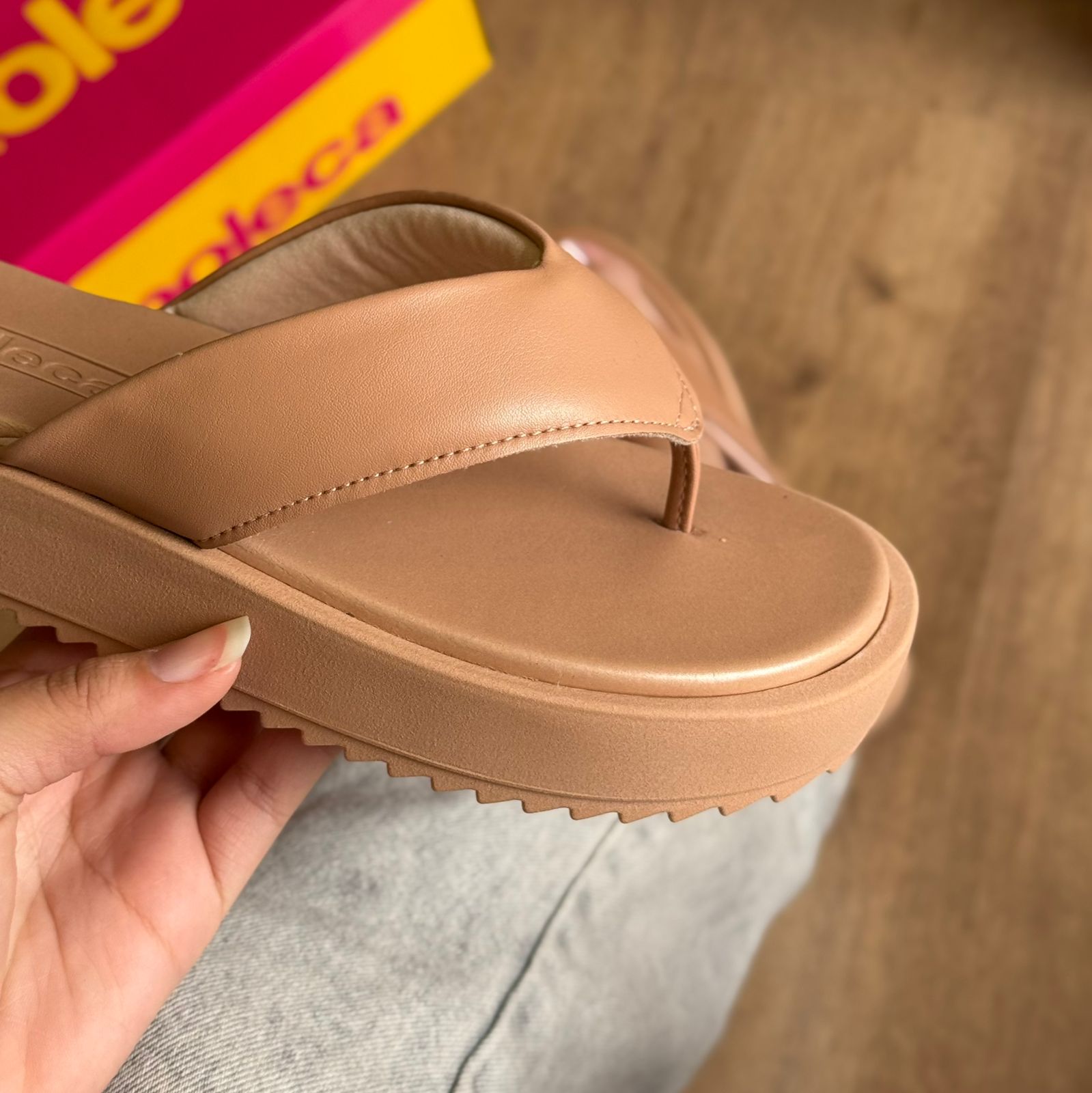 Chinelo de Dedo Moleca FlatForm 5489.100 1